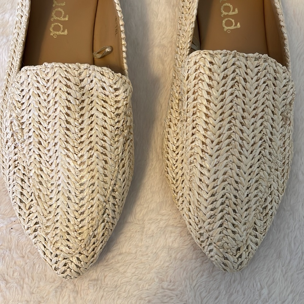Size 6 - Picture 2 of 3